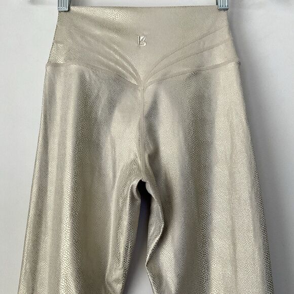 Buff Bunny Collection Leggings Size S Gold-tone Pull On Cobra Legacy - Picture 7 of 9